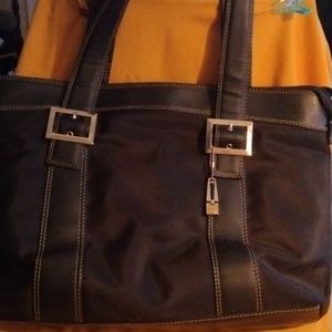 K swiss computer tote